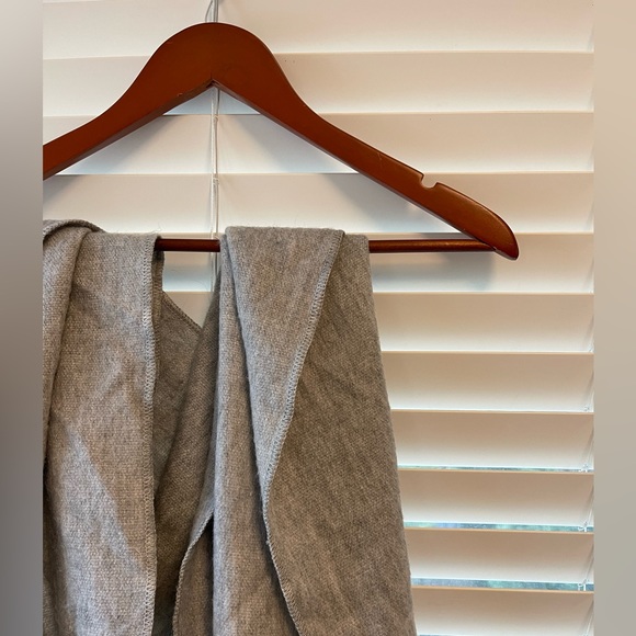 NEW Grey Alpaca Scarf - Picture 3 of 4